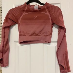 Geo seamless long sleeve crop top